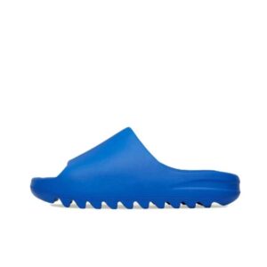 Kakobuy Yeezy kanye Slippers in the same styleblue