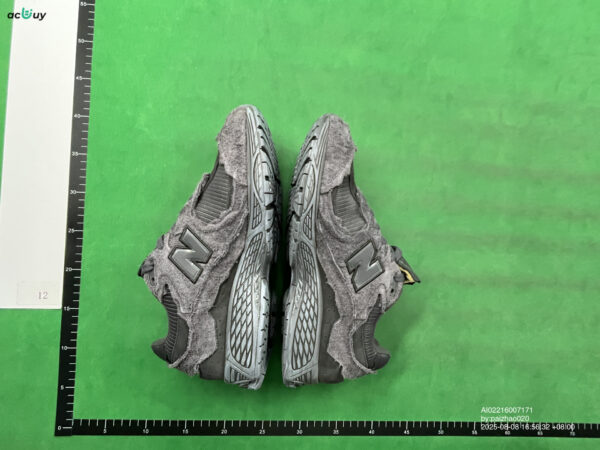 Kakobuy New Balance 2002 Retro Running Shoes Collection 14 Colorways