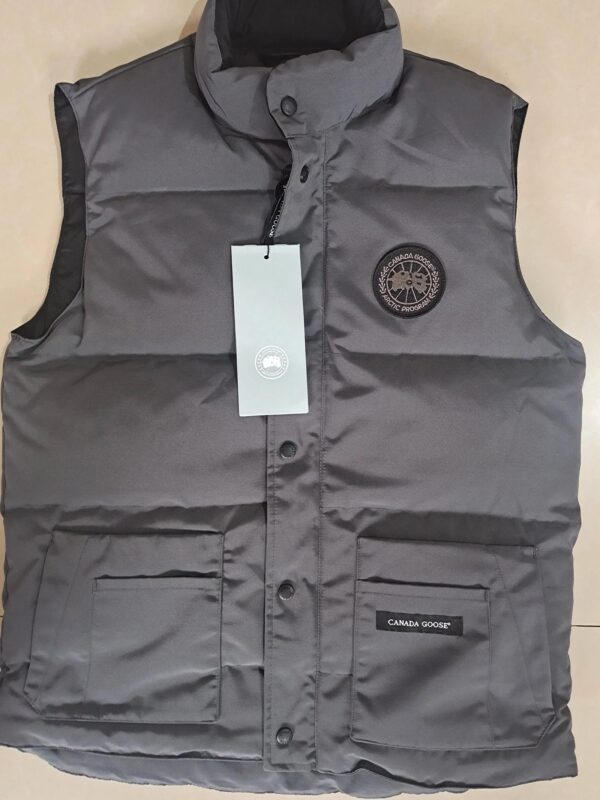 Kakobuy Canada Goose Classic Down Vest