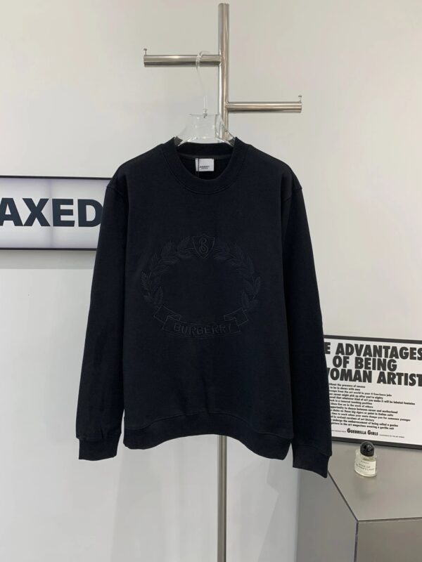 Kakobuy Burberry Embroidered Wheat Logo Sweatshirt