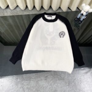 Chrome Hearts Best-Seller CH Sanskrit Horseshoe Cross Embroidered Crewneck Pullover with Drop-Shoulder Sleeves