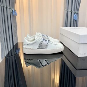 Valentino Rockstud White & Silver Low-Top Casual Skate Shoes