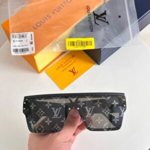 Louis Vuitton Monogram Black Sunglasses